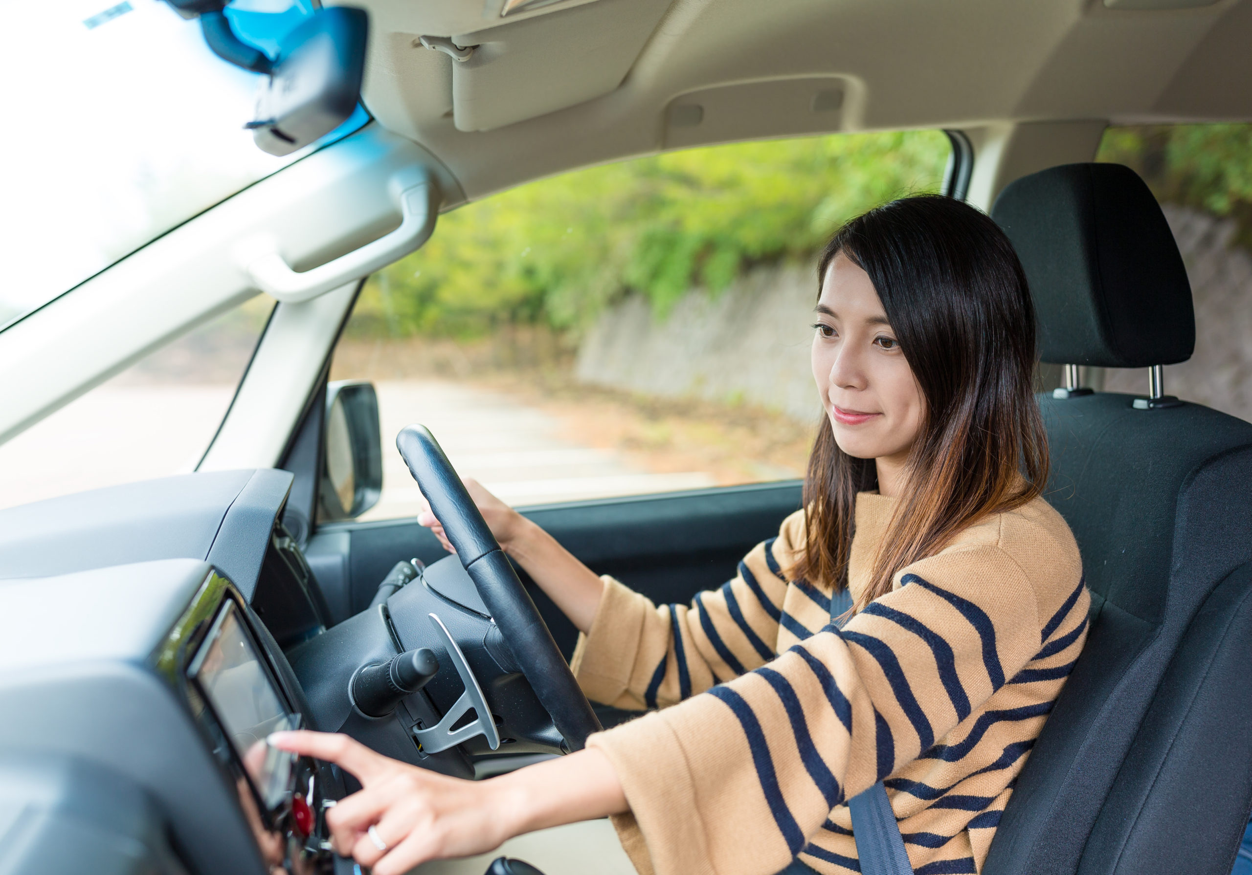 Sistemas de GPS pueden distraer y causar accidentes de auto.