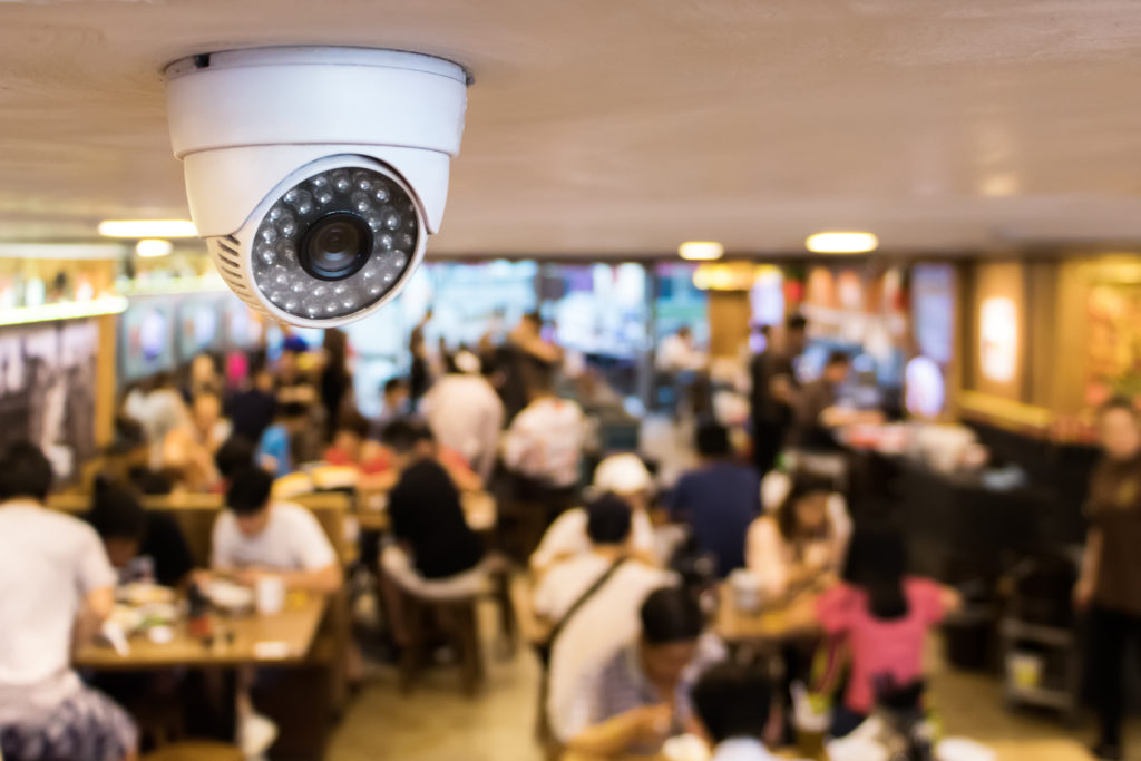 Un video de vigilancia que se usa en los casos de Ley de Tienda Bar en Texas.