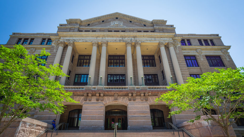 Edificio del gobierno de Texas donde usted puede meter una demanda de accidente contra el gobierno.